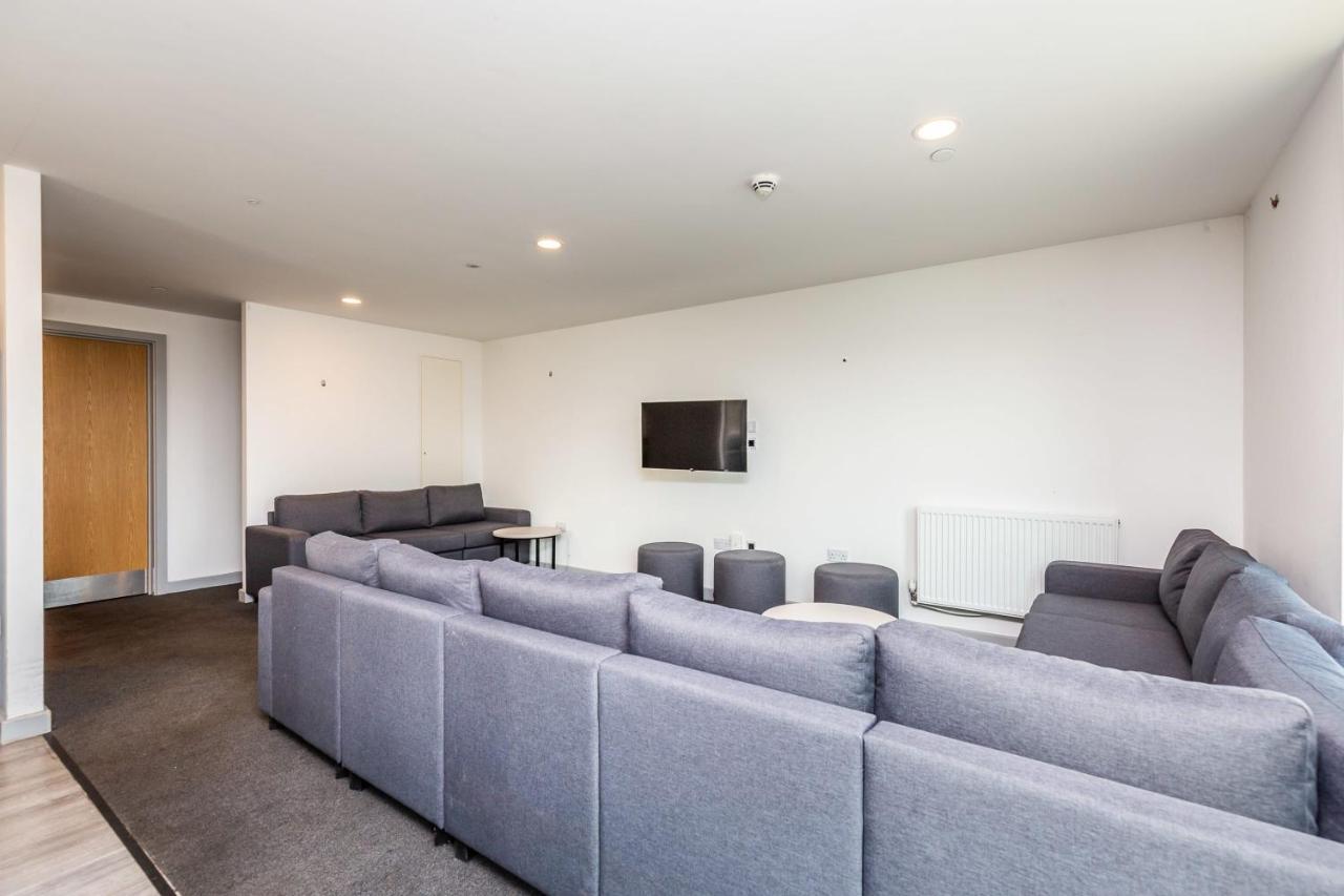 Spacious Ensuite Room With Shared Kitchen Lincoln Exterior photo