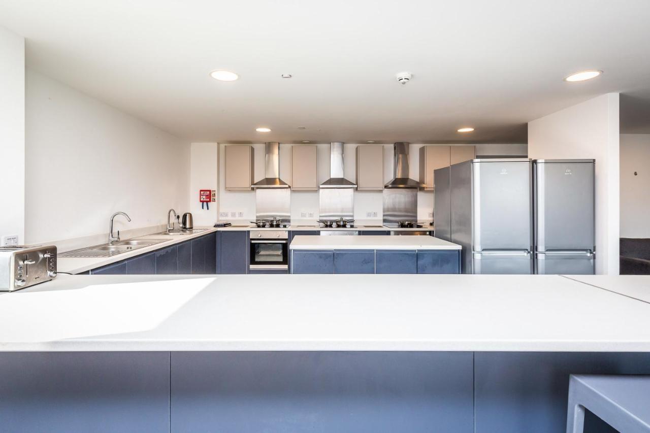Spacious Ensuite Room With Shared Kitchen Lincoln Exterior photo